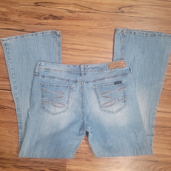 Seven7 Flare Distressed Light Blue Denim Fashion Jeans - Picture 3 of 7